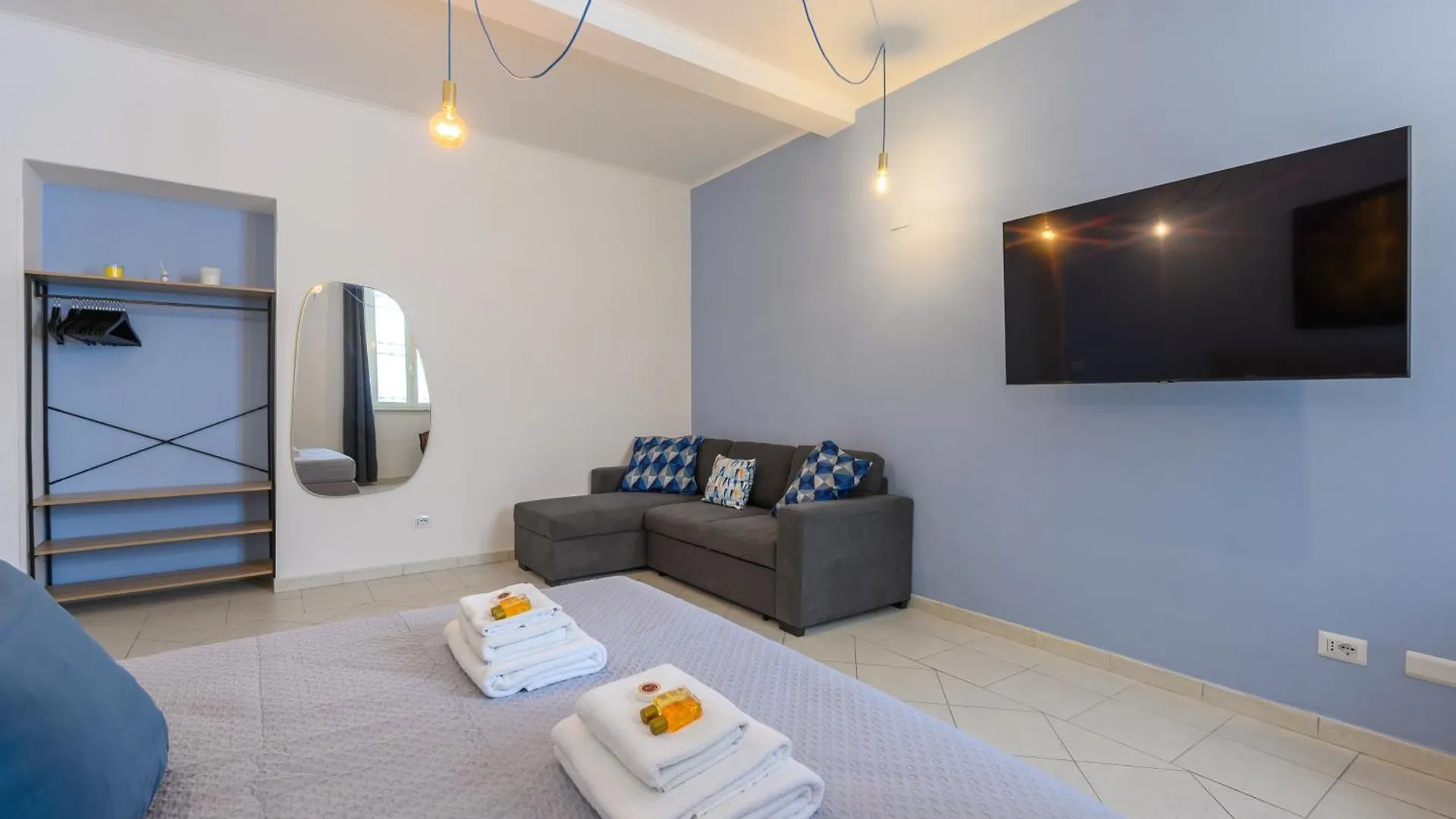 Hb Montebello Apartment Rome Italy